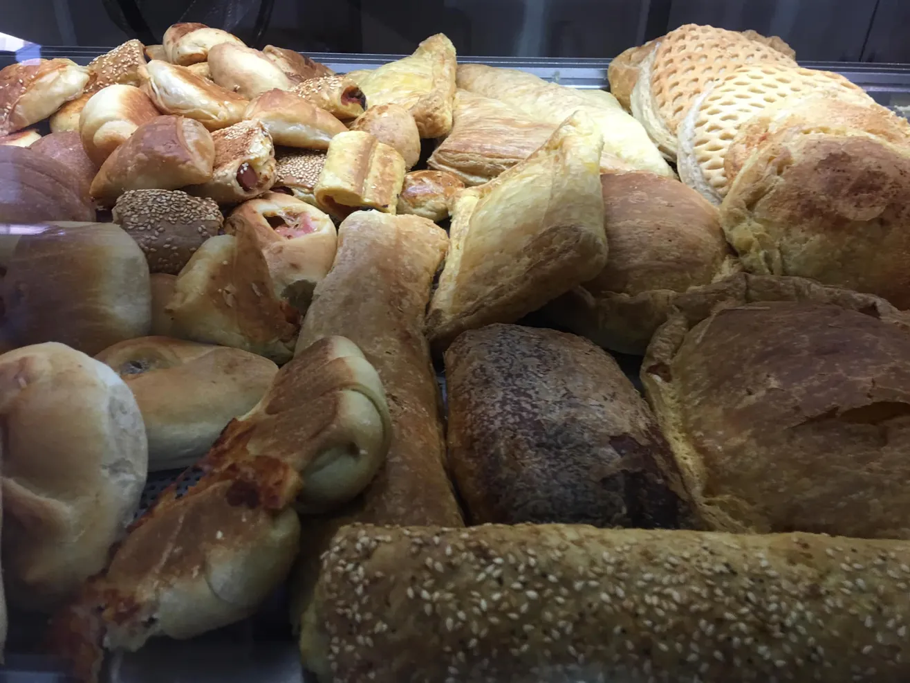 Puff pastries — Megabite Epanomi